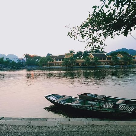 Phi Hung'S Unique Homestay Ниньбинь Экстерьер фото