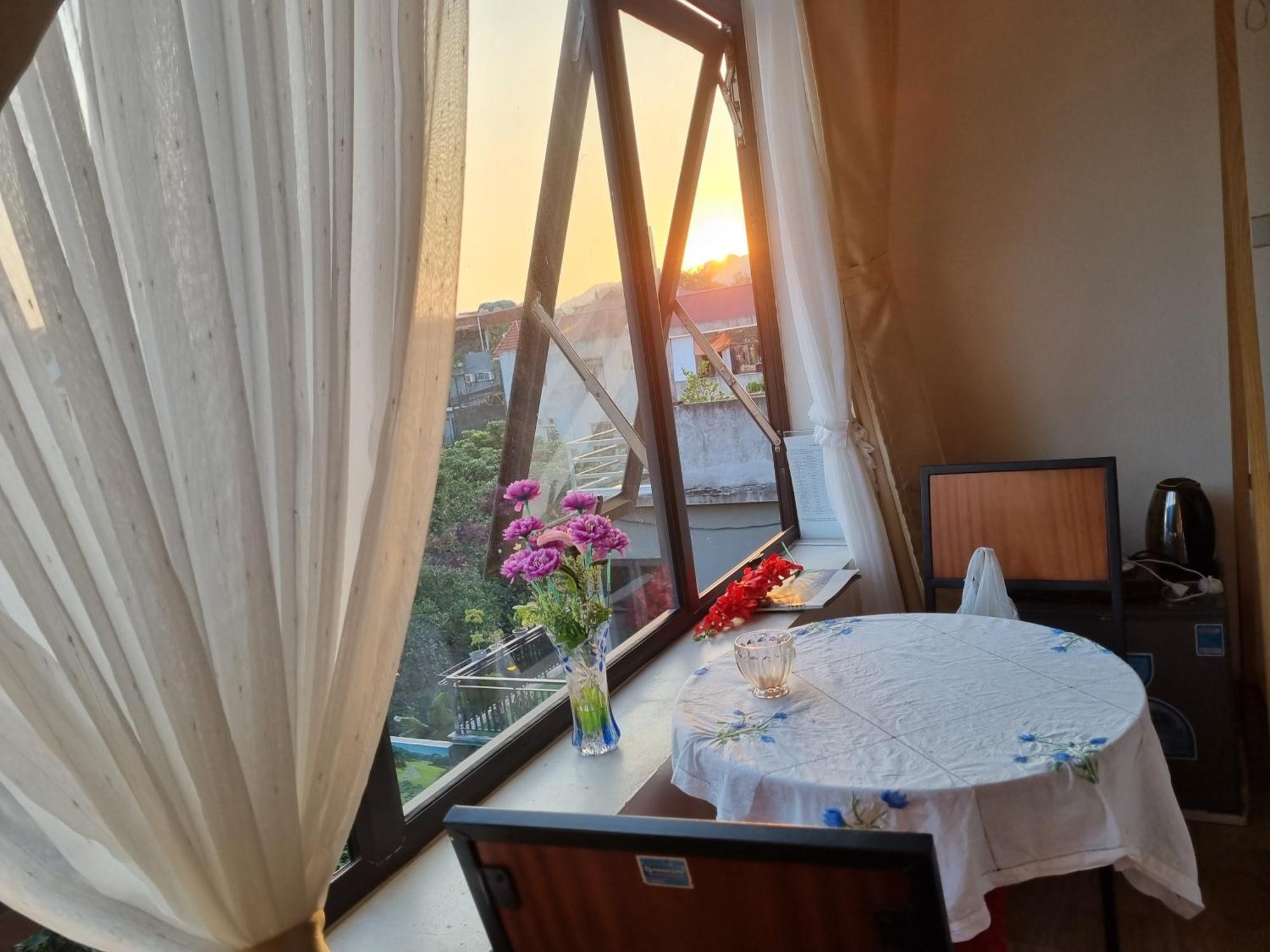 Phi Hung'S Unique Homestay Ниньбинь Экстерьер фото